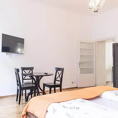 Central Elegance 2 Bedroom Apt At Vienna'S Vibrant Center Buitenkant foto