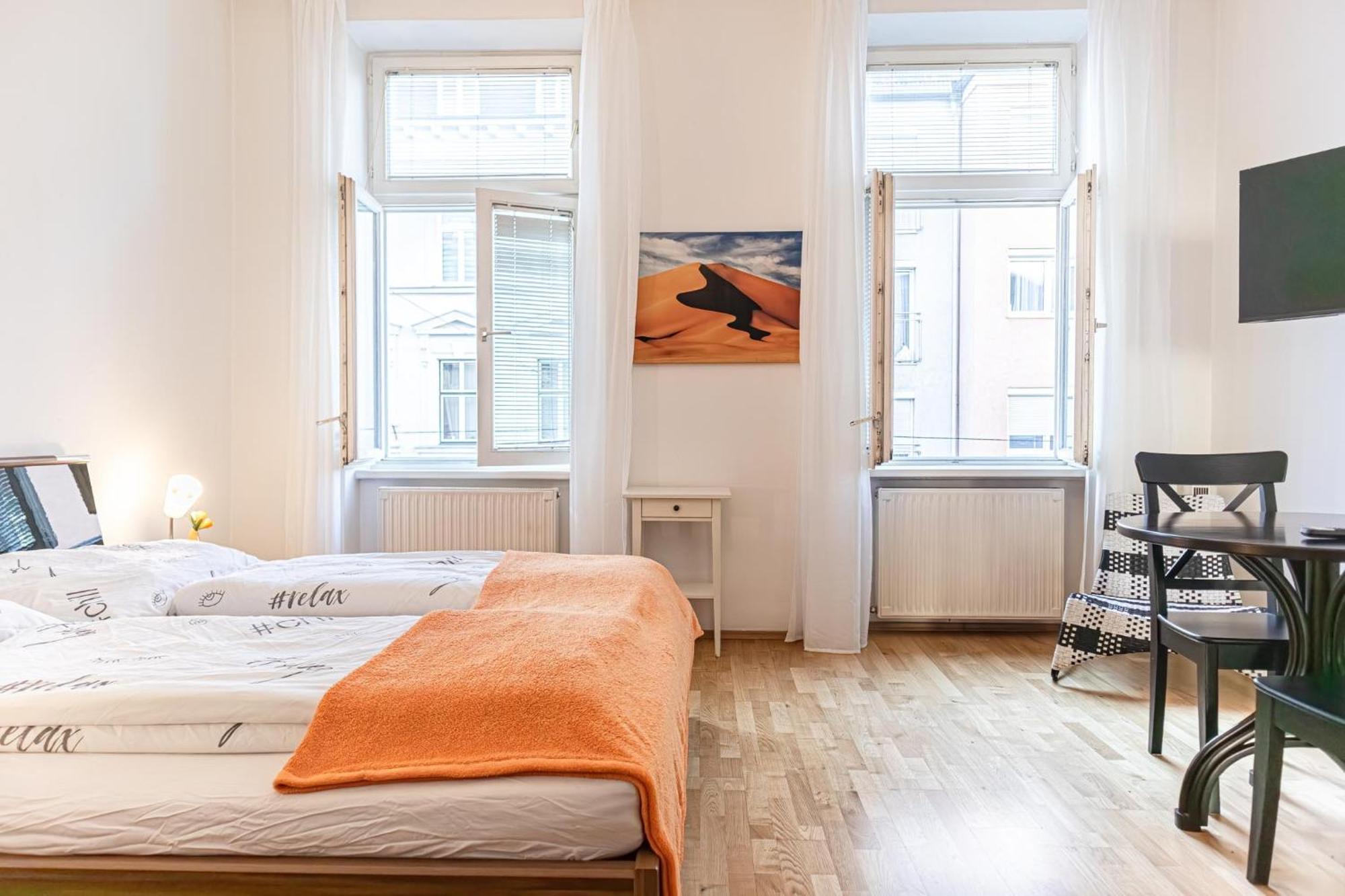 Elegance 2 Bedroom At Vienna's Vibrant Center Wien