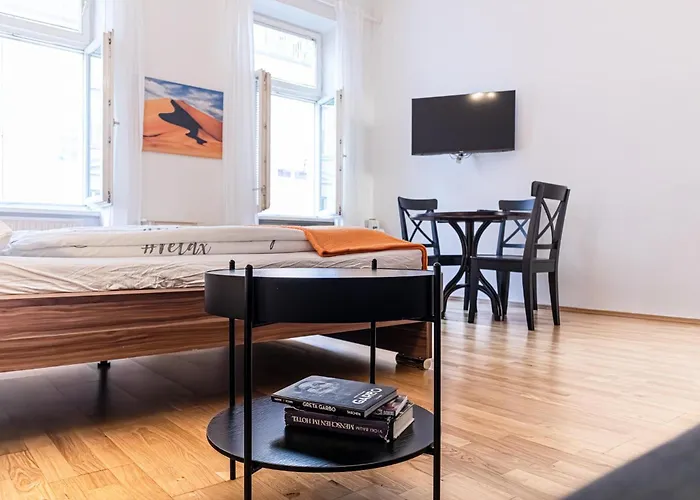 Central Elegance 2 Bedroom Apt At Vienna\'S Vibrant Center