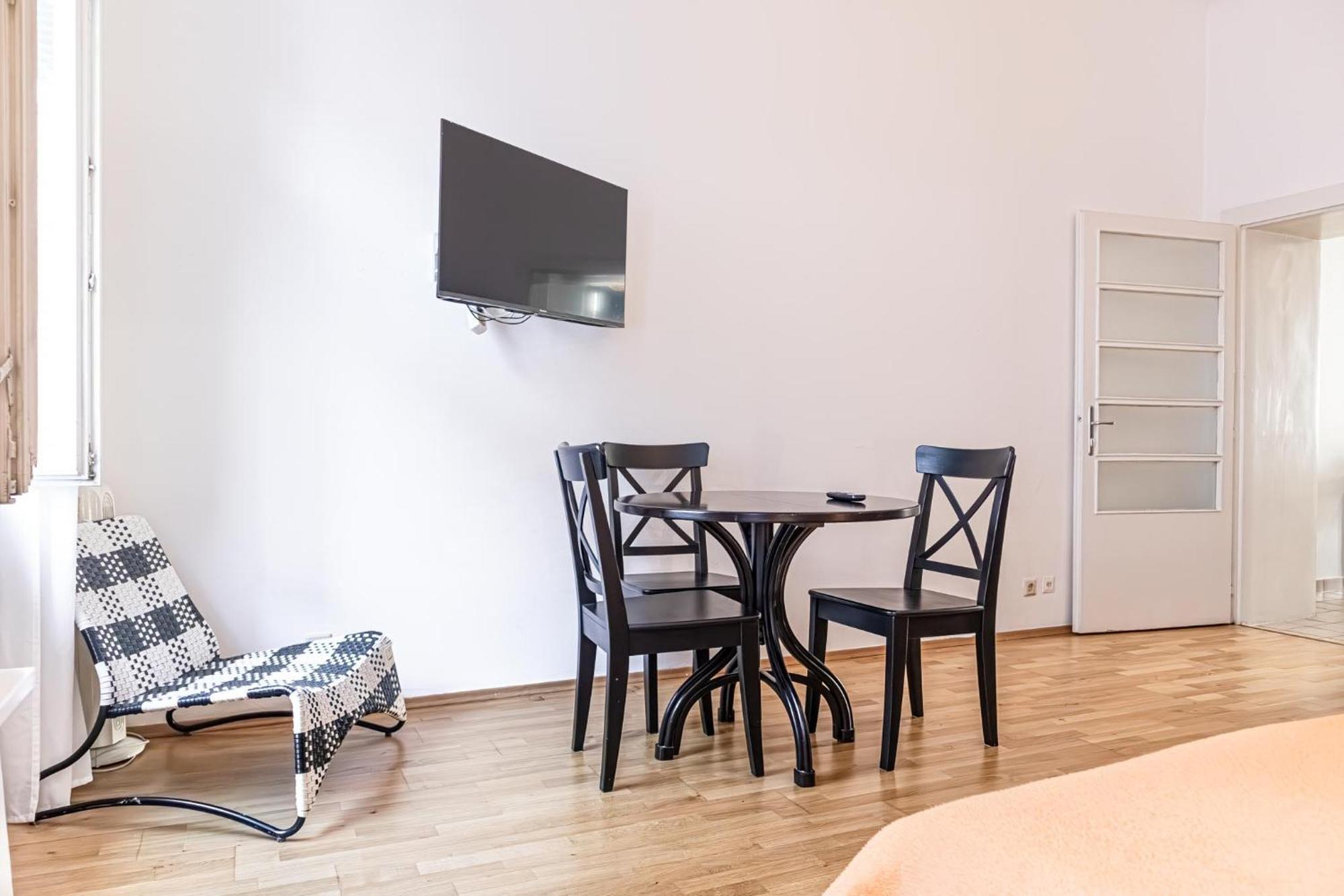 Appartement Elegance 2 Bedroom At Vienna's Vibrant Center